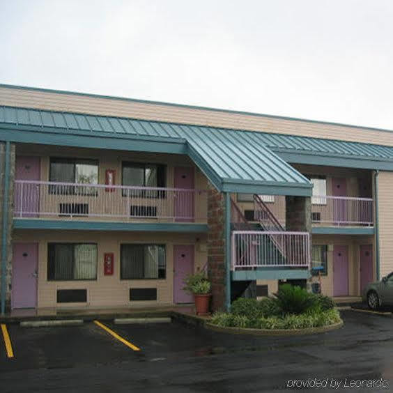 ניו אורלינס Nola Inn & Suites מראה חיצוני תמונה